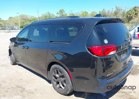 2020 Chrysler Pacifica Touring L Plus из США, поврежденный, VIN 2C4RC1EG6LR113360